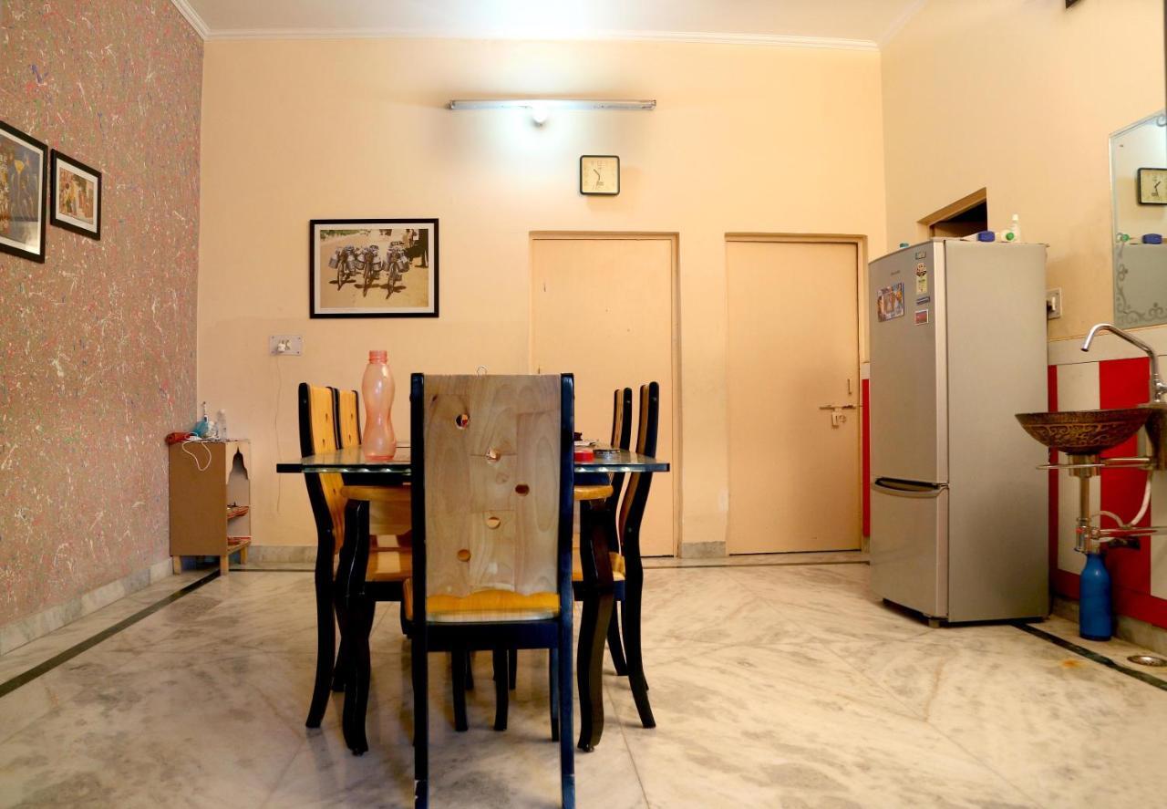 Tuk Tuk Homestay آغْرا المظهر الخارجي الصورة