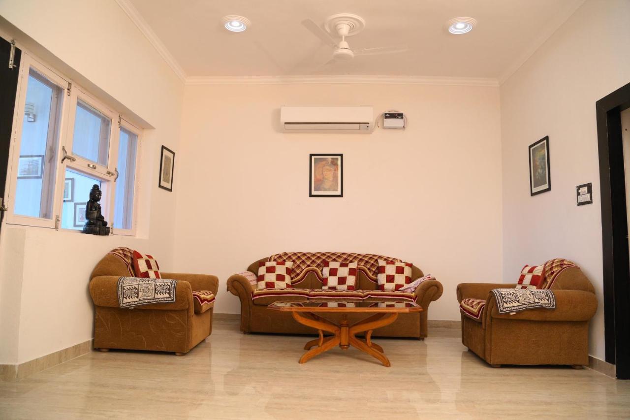 Tuk Tuk Homestay آغْرا المظهر الخارجي الصورة